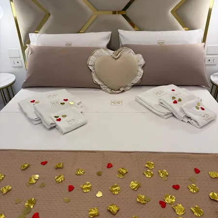 Adoro 게스트하우스 4*